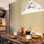 Отель Mont-blanc 4*