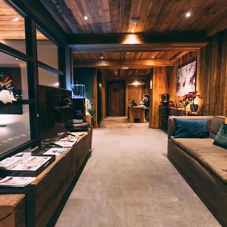 Mont-blanc 4* Val-dʼIsère