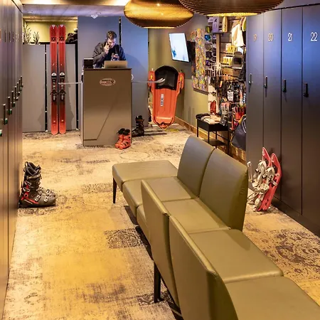 Mont-blanc Hotel 4*