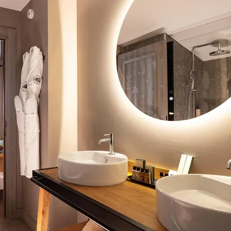 Hotel Mont-blanc 4*