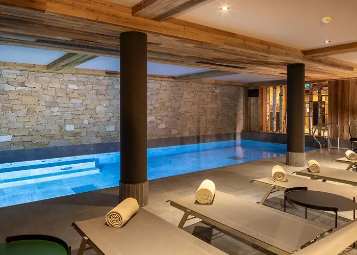 Hotel Mont-blanc 4*