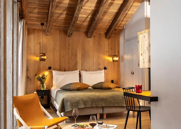 Mont-blanc Hotel 4*